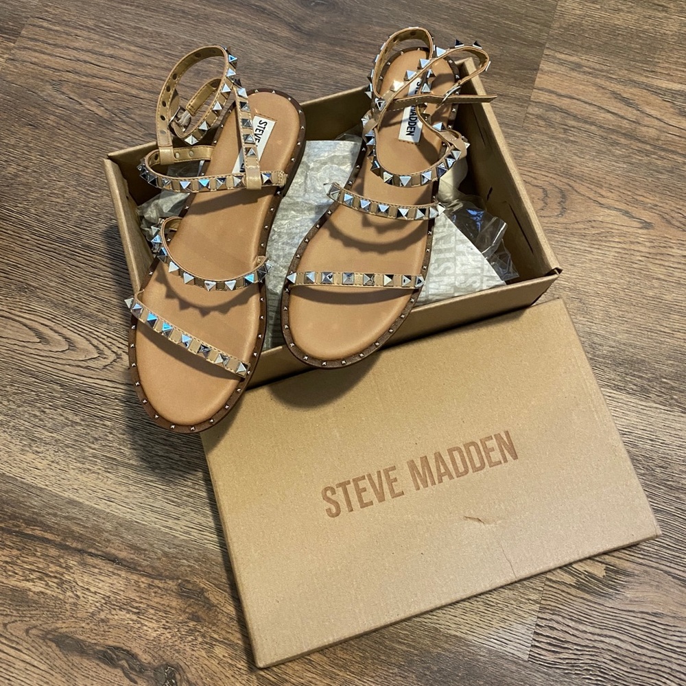 Steve Madden Travel Sandals